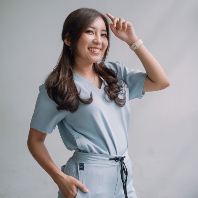 Baju Jaga V NECK SS - LIGHT BLUE Scrubs Theatre Blues Empirical Lengan Pendek Celana Slim Fit