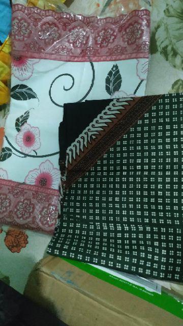 Taplak Meja Batik