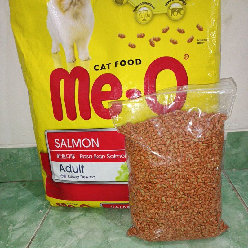 Meo salmon adult kemasan 1kg Repack/ makanan kucing meo aalmon