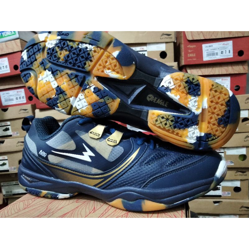 SEPATU BADMINTON/EAGLE JET PRO