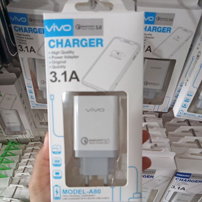 TC CHARGER M-05 1 USB 4,A kualitas bagus