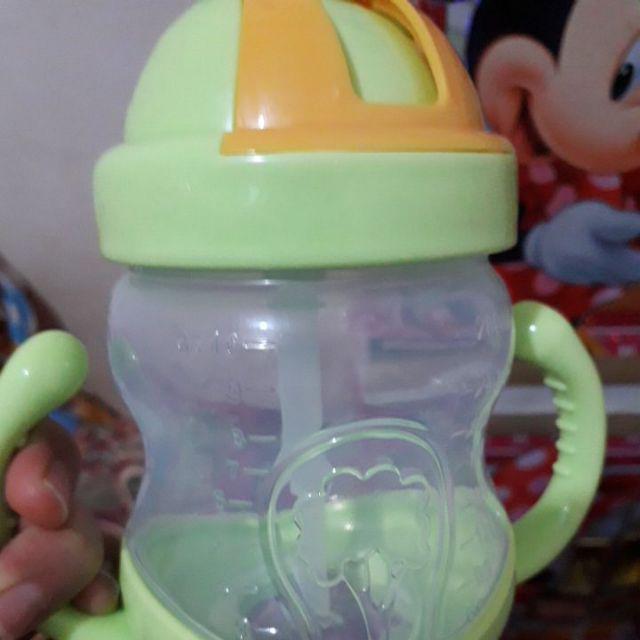 Botol Minum 280ml Buat Bayi/anak Belajar Minum Sendiri Bahan Anti Bocor Ada Sedotan Dan Pegangan