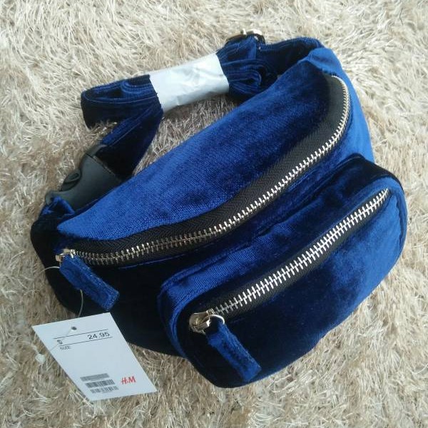 B4623 Waist Bag Tas Pinggang sepeda Belt Velvet Waistbag Beludru Bludru / tas pinggang sepeda