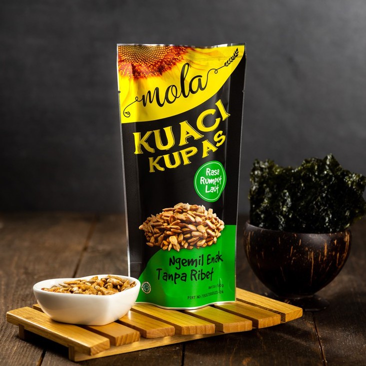 Mola Kuaci Kupas Panggang / kuaci bunga matahari / Sunflower Seed