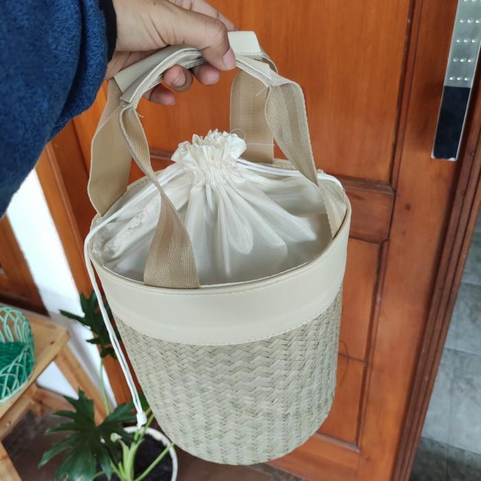 

Goodiebag Tas Anyaman Pandan Tas Hampers Tas Kue Kering