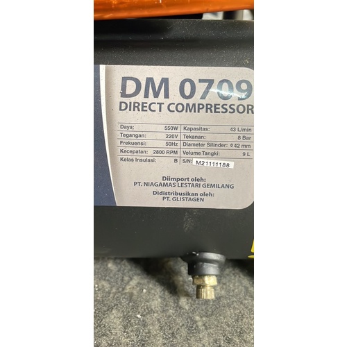 kompresor Izumi DM 0709 Kompresor 3/4 HP 9 L/ Direct Air Compresor Angin Listrik