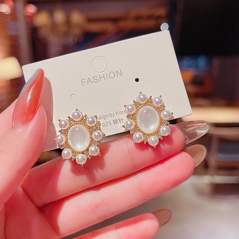 Shuling S925 silver needle Korean version Geometric Pearl Earrings High Sense Micro-inlaid Exquisite Earrings Cute Stud Earrings