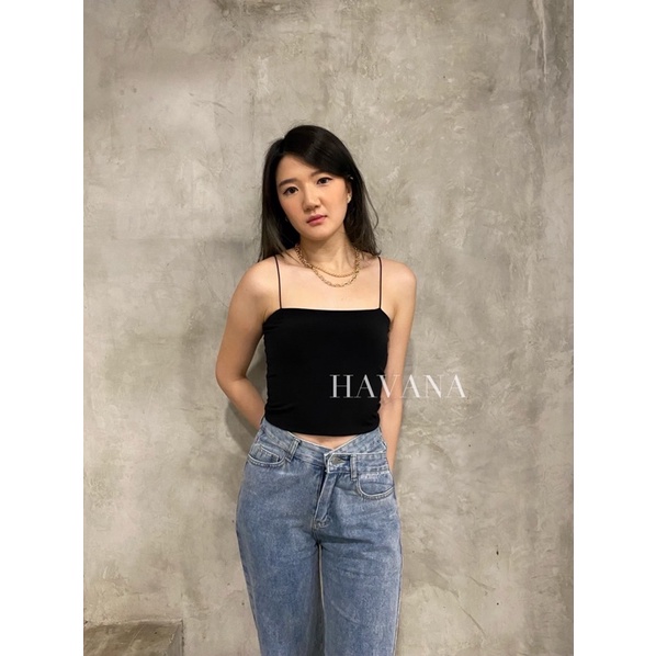 PHOEBE Top | Spagetti TankTop in Black | Tanktop Polos Tali Spaghetti Square Crop | Kaos Crop Wanita
