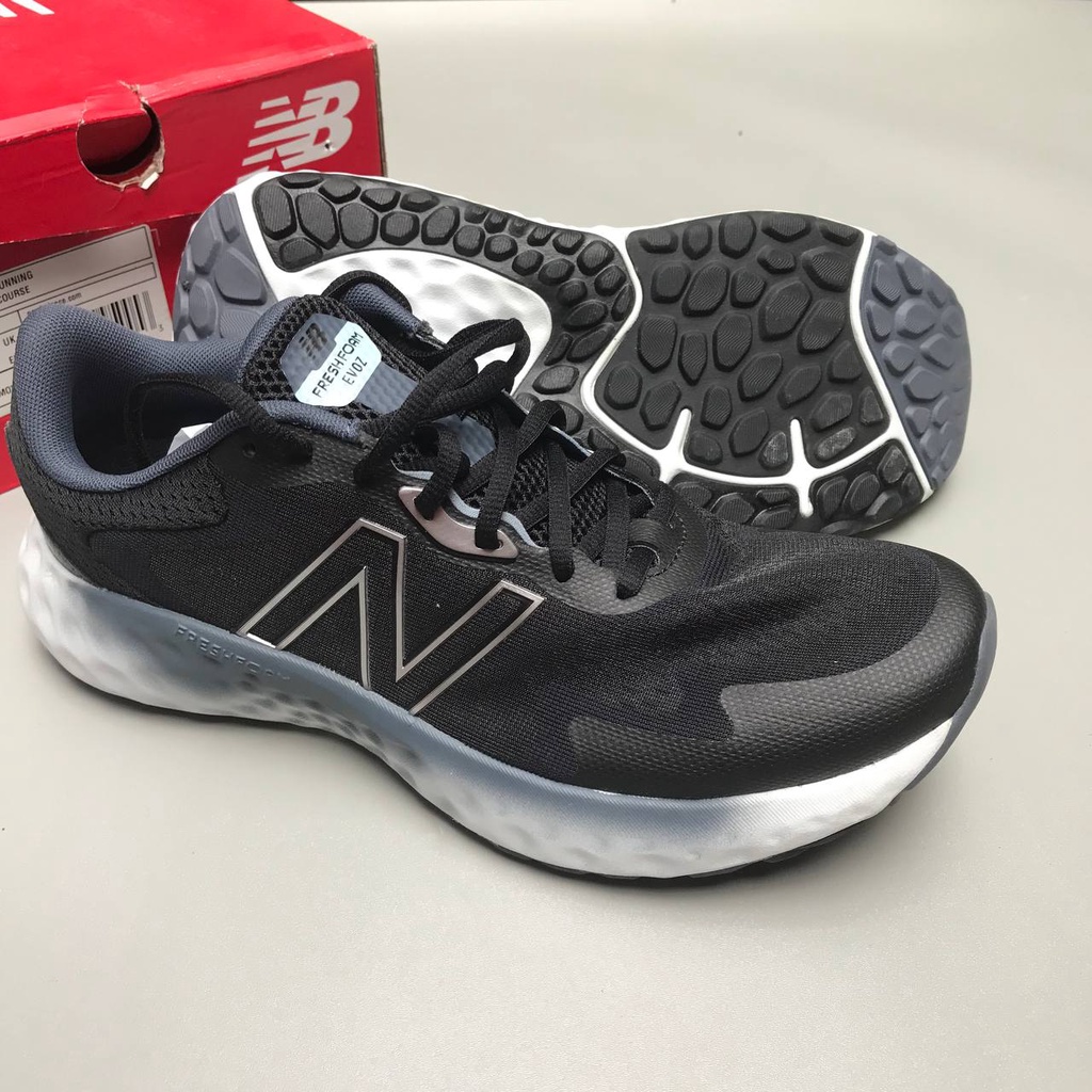 SEPATU NEW BALANCE FRESH FOAM EVOZ LARI RUNNING OLAHRAGA