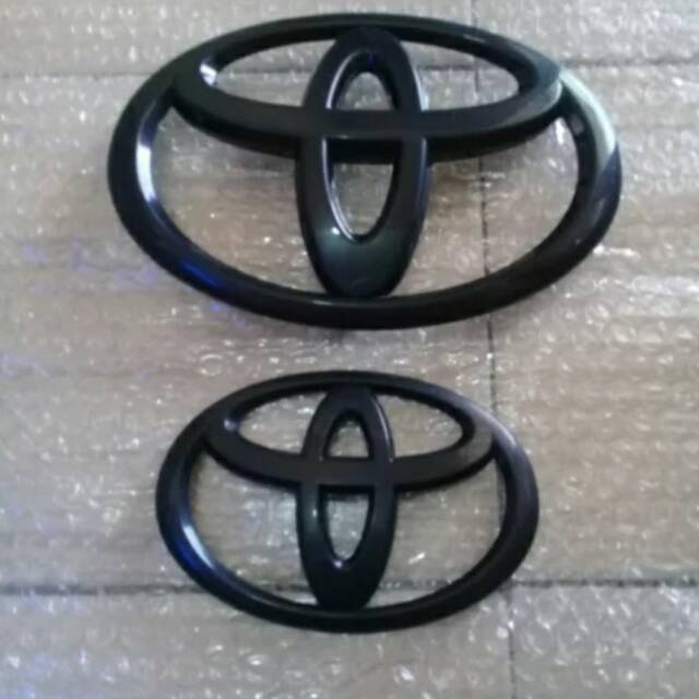 emblem LOGO FORTUNER VRZ DEPAN DAN BELAKANG set