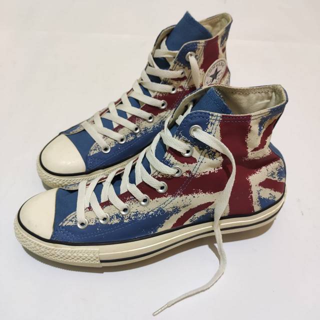 Sepatu converse