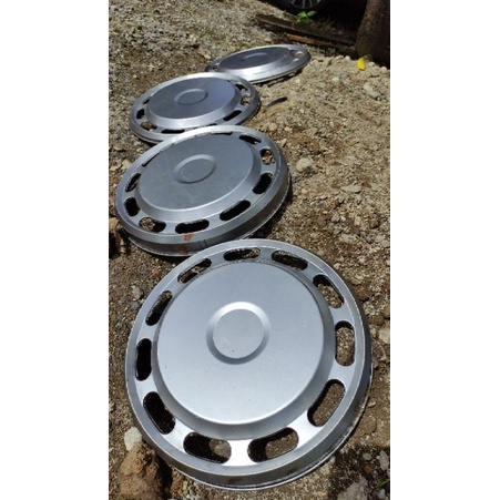 Wildop Adiputro r20 1biji Bahan Plat besi full ring20 bus Fuso tronton trailer kontainer