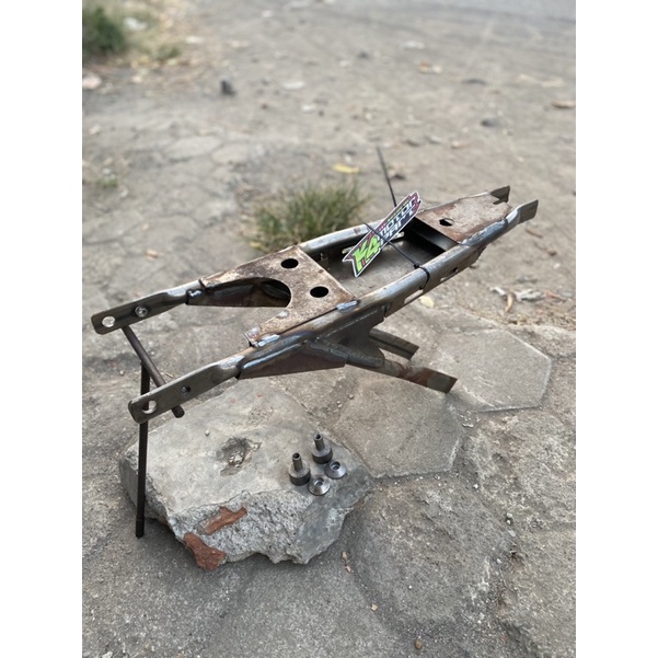 Buntutan cb sambungan rangka cb begel panjang set tempat aki +manisan rangka tatanan nganjuk