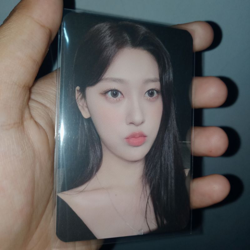 LOONA ARTMS CHOERRY POB DMC FLIP THAT PHOTOCARD