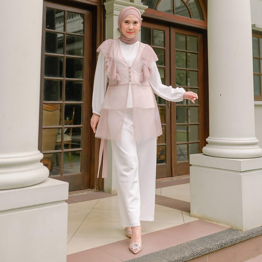 HijabChic x Thatal Emilia Mocca Outerwear