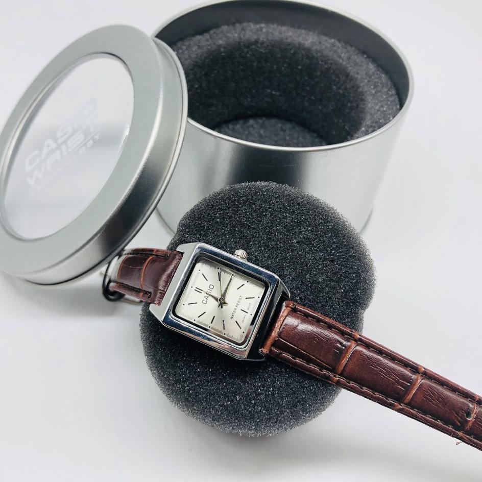 Jam tangan Casio tren retro kuarsa jam tangan wanita Casio persegi kecil ◦ Bpp31au22ᴺ