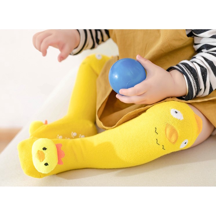 KK18-Kaos Kaki Anak Bayi Laki Perempuan Panjang Boneka Timbul 3D