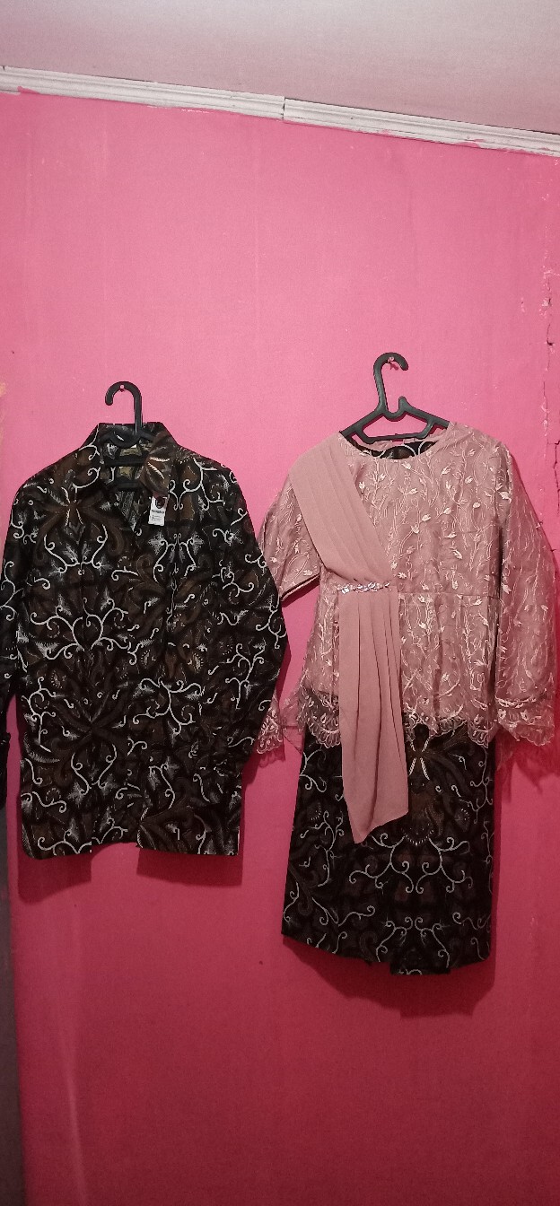 Batik Couple Kebaya Tunangan Amalia Brown Kondangan Lamaran Wisuda