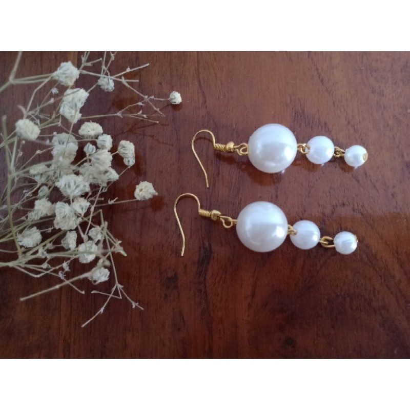 anting mutiara putih pjg bsr kcl