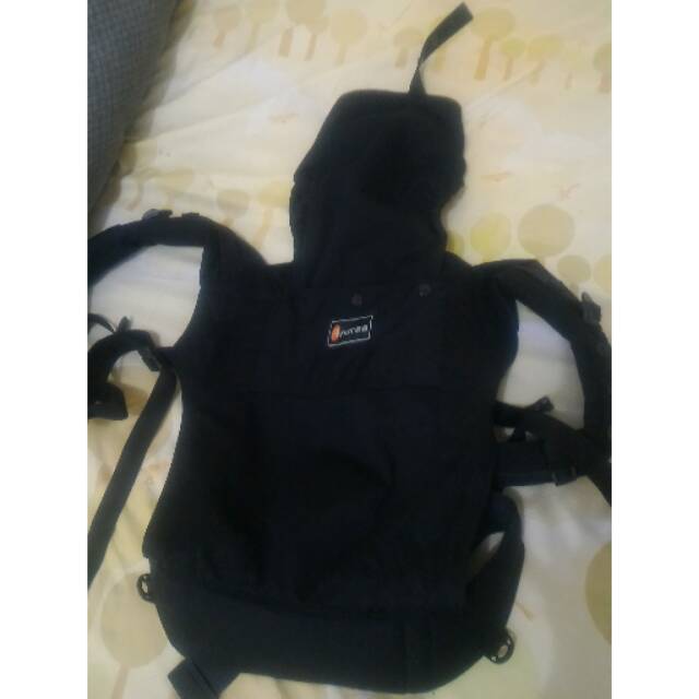 Gendongan bayi Andrea SSC