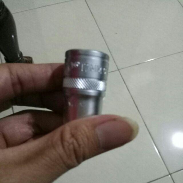 Mata Kunci Sock 17 Mm Tekiro 1/2 Dr 6 & 12 Pt