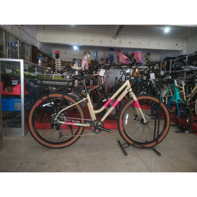 Sepeda polygon kalosi cruise E Bike