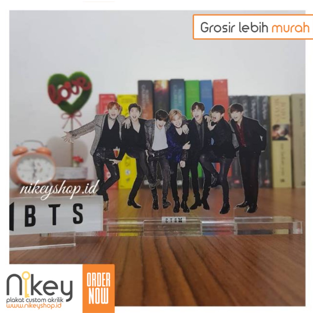 Standee BTS 15x10 Custom, Standee BTS Akrilik