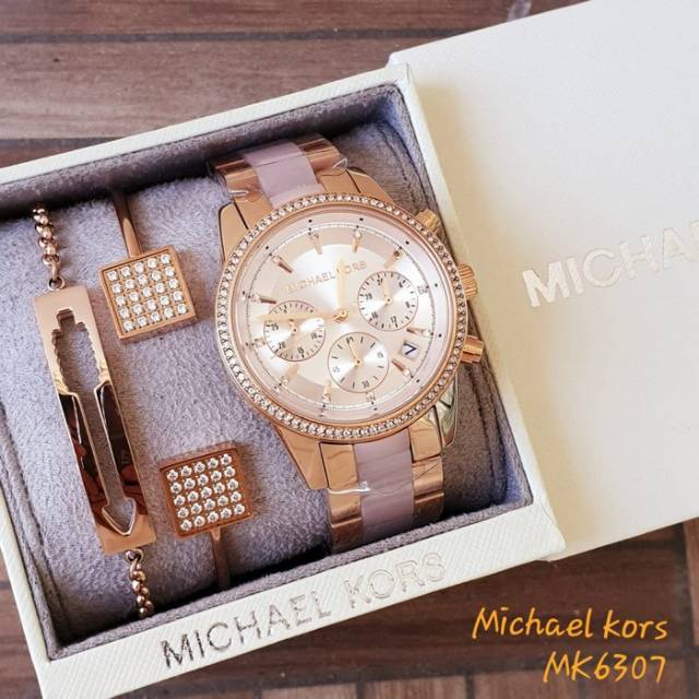 jam tangan michael kors rose gold