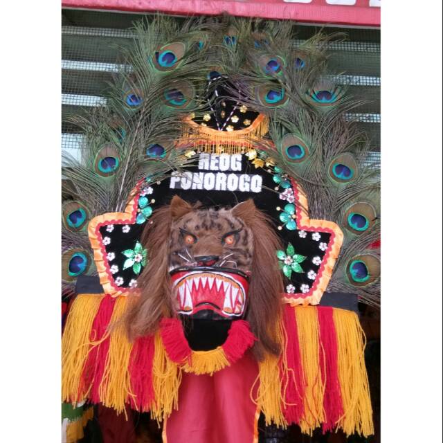 Reog asli 50cm / reog ponorogo / reog murah / reog mini / ganongan / topeng ganong / bujang ganong / barongan / barongan devil / baeongan kediri / barongan klasik / pecut / pecut bopo / pecut murah / mayangkoro / celeng / kostum jatil / kostum celeng