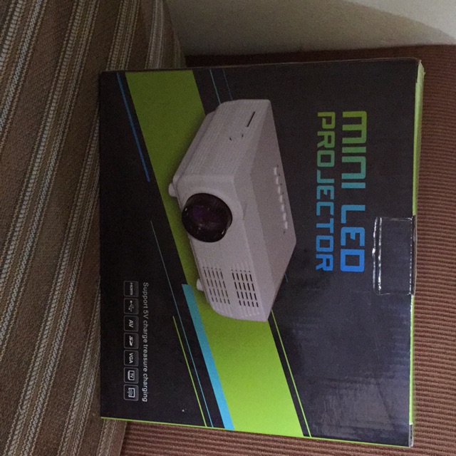 MINI LED PROJECTOR