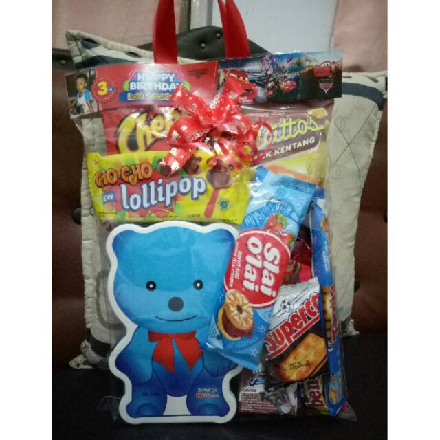

Paket snack + tmpat mkan