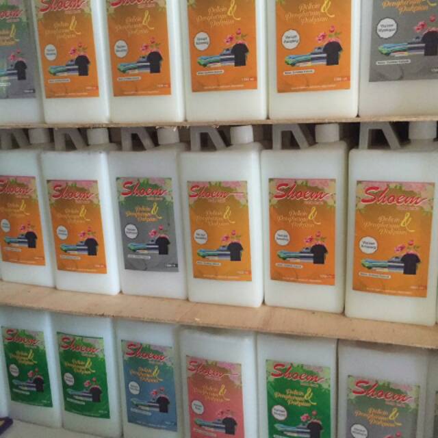 

Pewangi pakaian