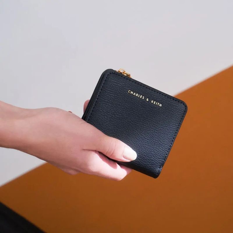 CK Zip Around Card Holder