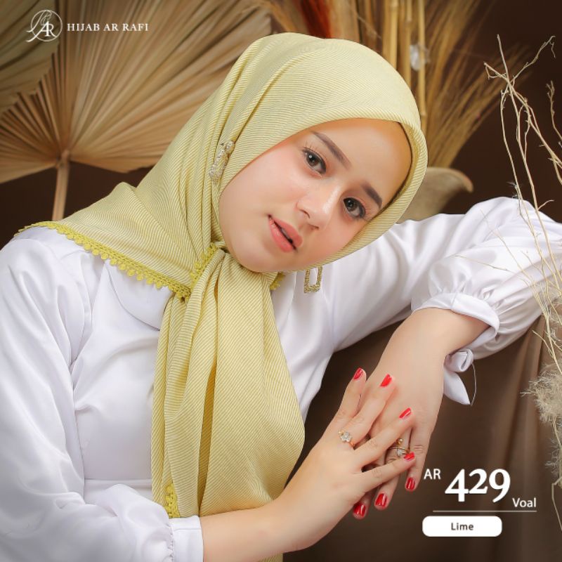 Arrafi AR 429 hijab jilbab kerudung segi empat dewasa motif salur ORI variasi renda nyaman rabbani