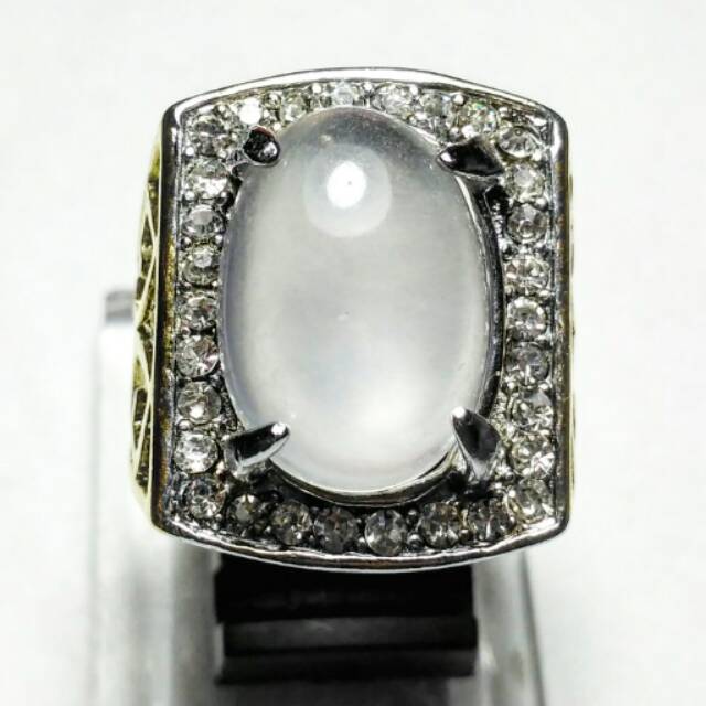 CINCIN BATU AKIK ANGGUR BULAN
