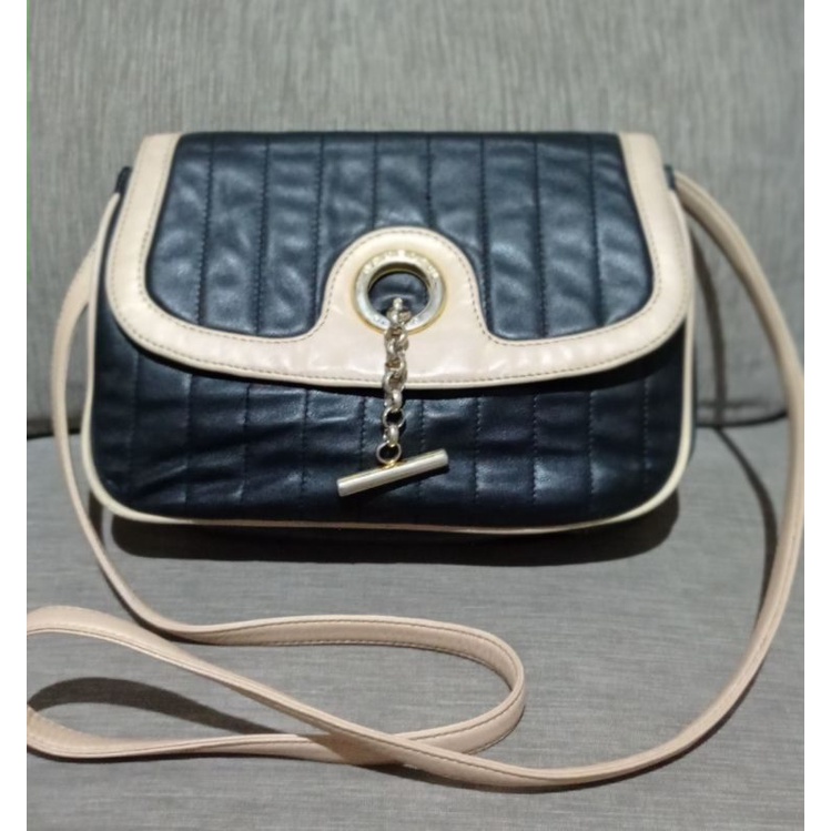 Tas Preloved atau monza Sling Double M Kulit Asli warna Hitam mix Cream