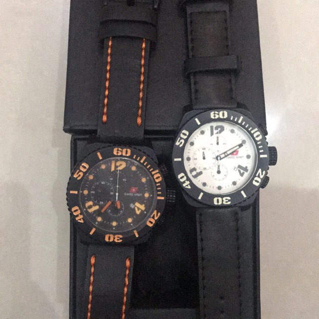 Jam Tangan Pria SWISS ARMY