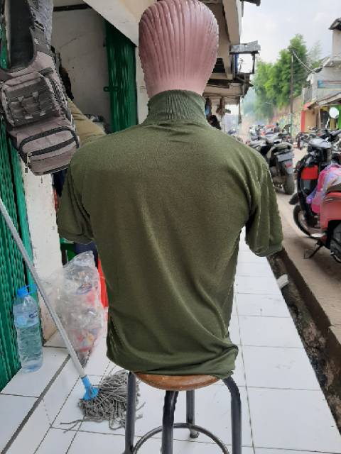 Kaos kerah tinggi hijau polos/kaos hijau polos/baju kerah tinggi