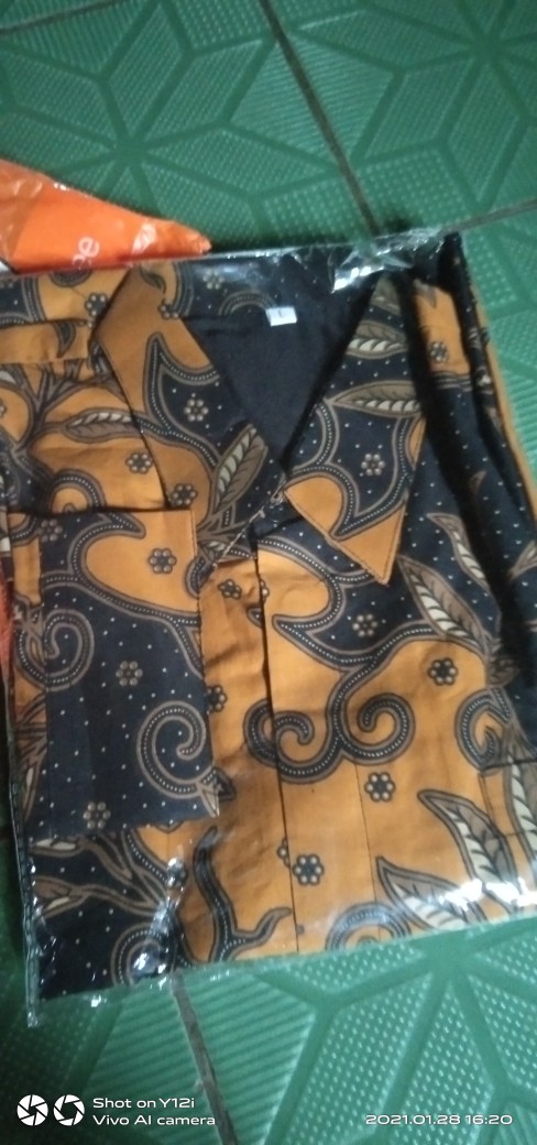 Gunardo Baruno Batik Pria Lengan Panjang Pendek Lapis Furing Batik Solo Kemeja Batik Pria Reguler