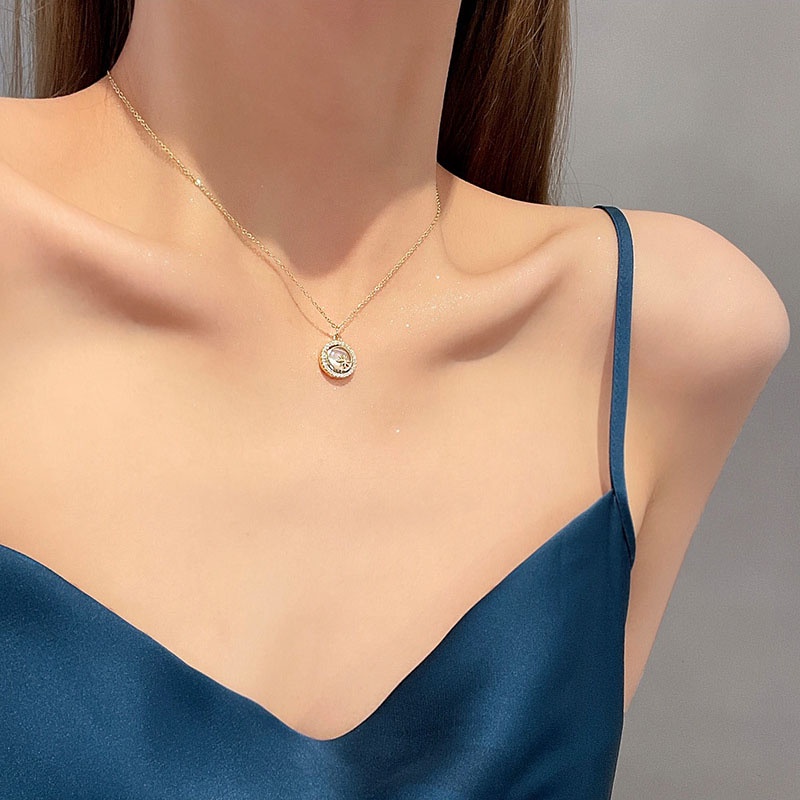 Shuling Korean version Opal Pendant Titanium Necklace Female Micro-inlaid Six-pointed Star Fashion Choker Necklace Wholesale