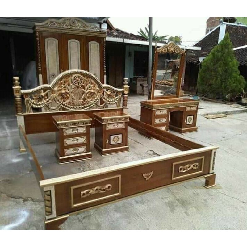 set kamar/perlengkapan kamar tidur.