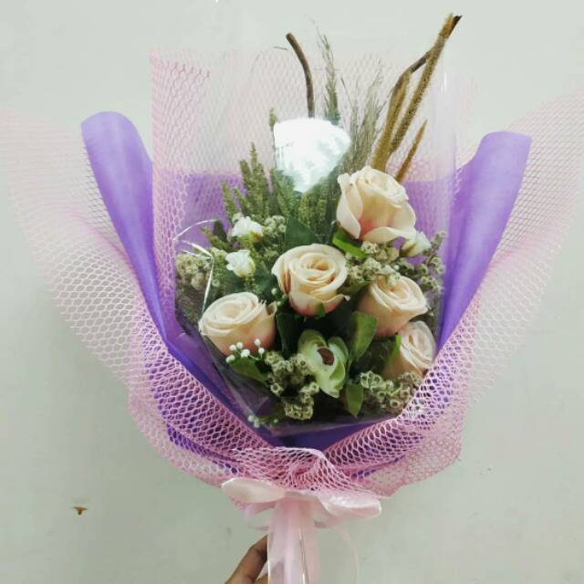 Bouquet wedding flower buket bunga mawar bunga edelweis