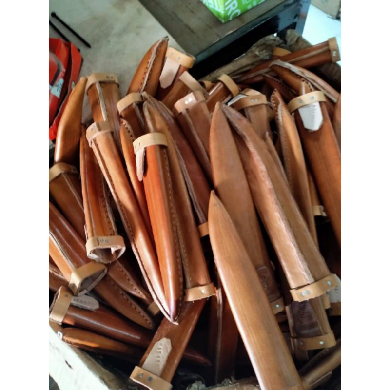 sarung pisau,bahan dari kulit sapi asli