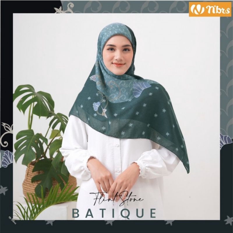 HIJAB SEGIEMPAT MOTIF SYAL BATIQUE