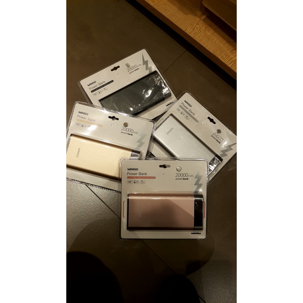 fashionable metalic powerbank by miniso 20000mAh. 4wrn. miniso ori & murah, ready surabaya