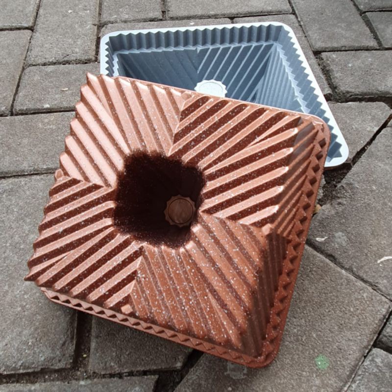 Loyang Hotchef / Loyang Premium KW anti lengket / loyang sultan / loyang marmer / loyang bolu / ceta