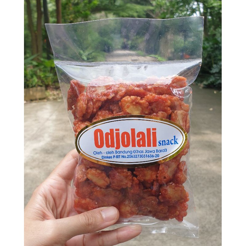 

TERMURAH Emping Melinjo Balado Pedas Manis Odjolali Oleh Oleh Khas Bandung