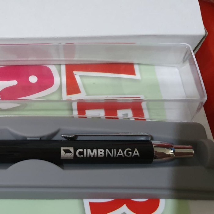 

Cantik Pen Promosi Mirip Parker Im (Kw) With Box Eksklusif Bergaransi