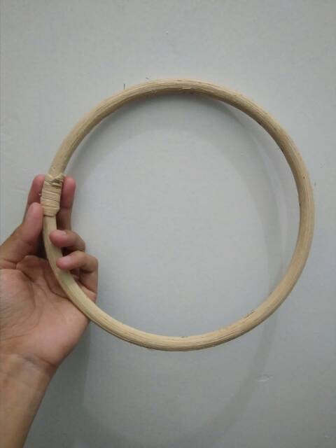 BA098 Rotan lingkaran ring rotan utuh