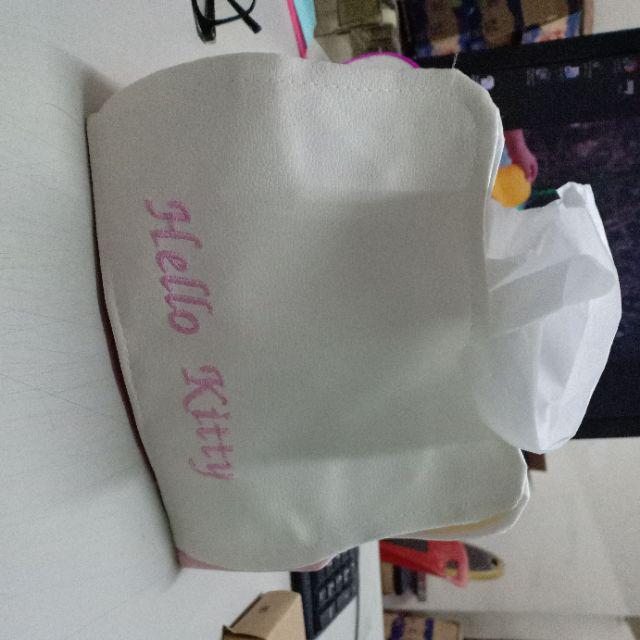 Es265  Kotak Tisu Winnie Bahan Kulit